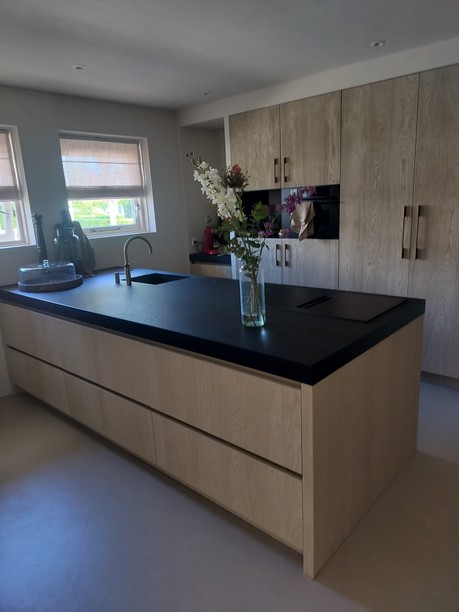 Keukeneiland met kookplaat
